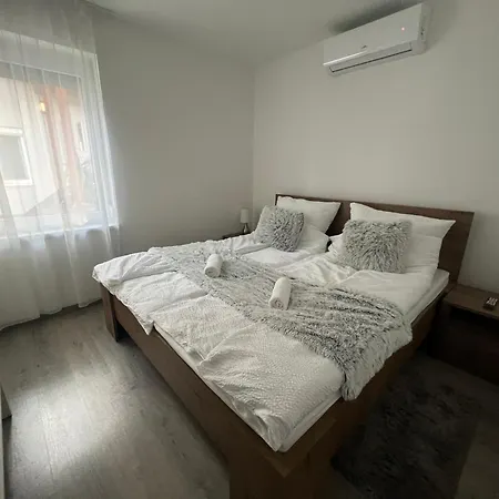 Sophia Apartman Goedoello Buitenkant foto