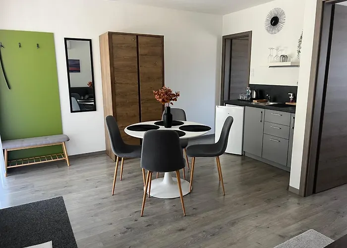 Sophia Apartman Goedoello