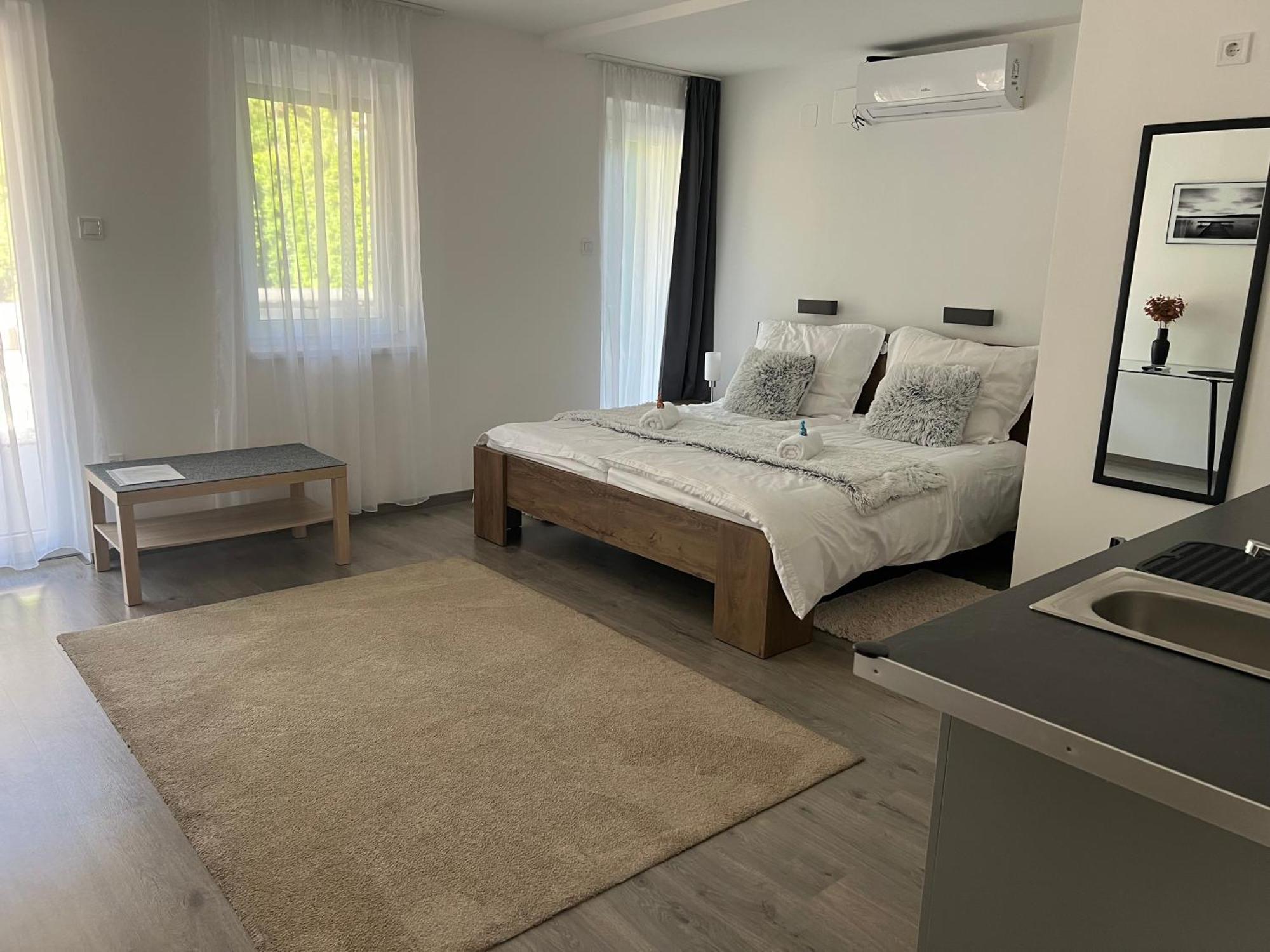 Sophia Apartment *